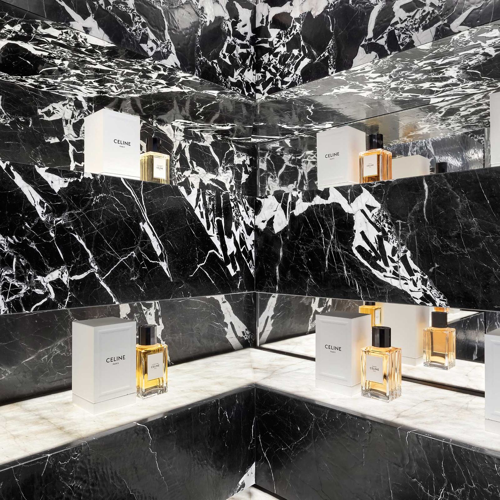 390 RUE SAINT-HONORÉ