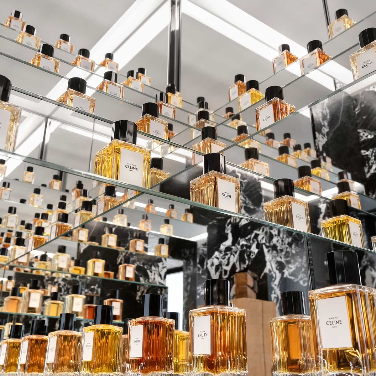 390 RUE SAINT-HONORÉ
